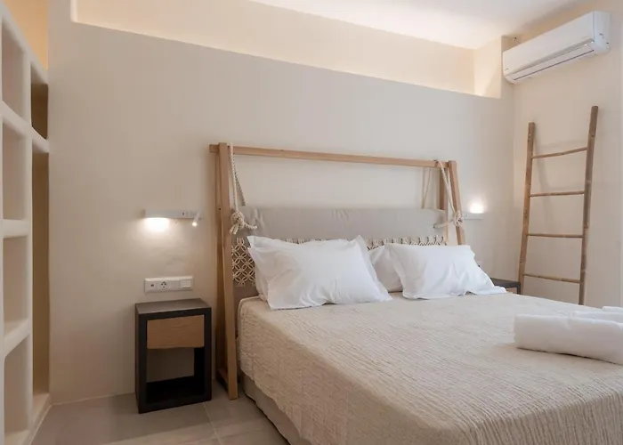 Mikri Santa Maria Beachvilla Pool Paros וילה *